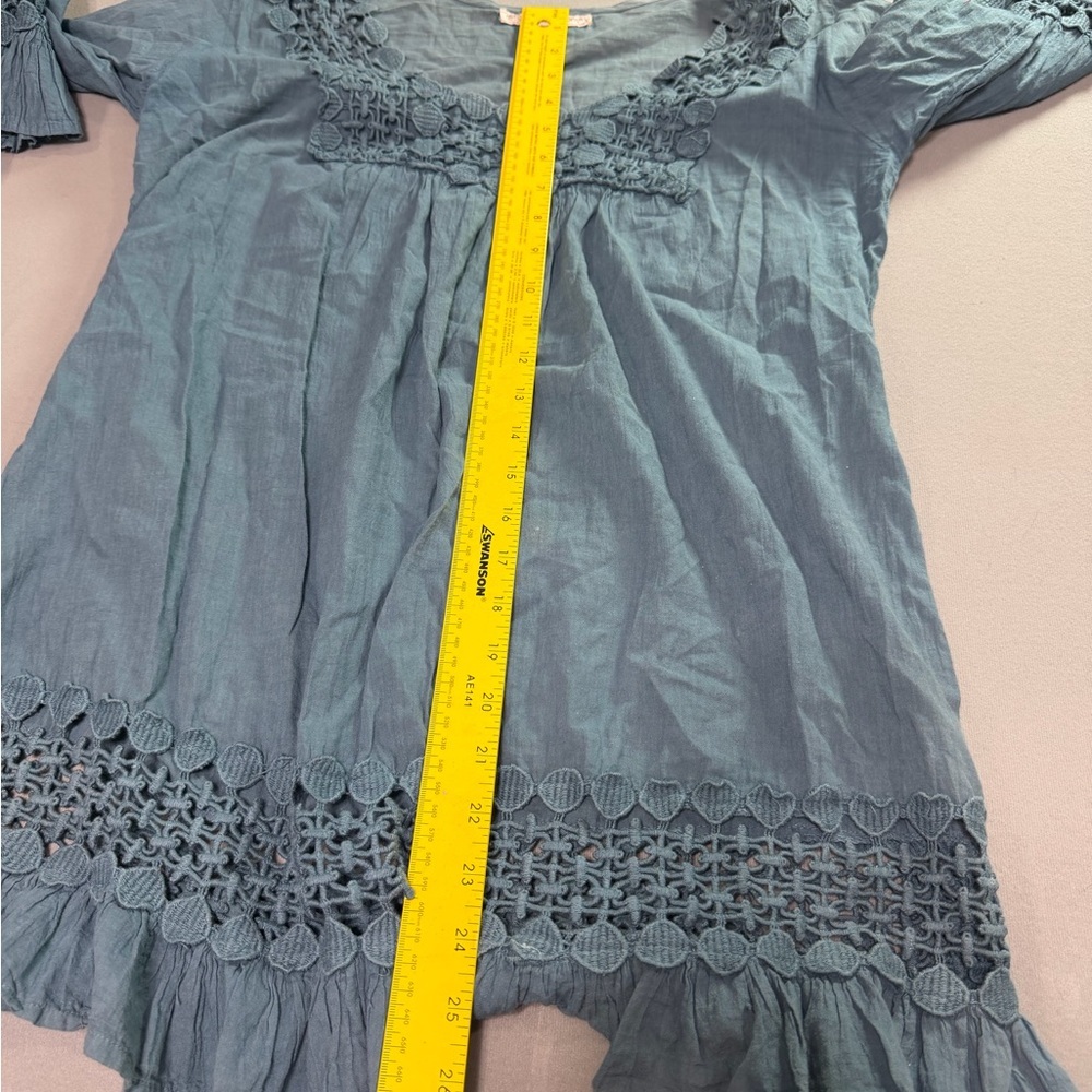 Elegant Blue Crochet Trim Tunic - Picture 7 of 7